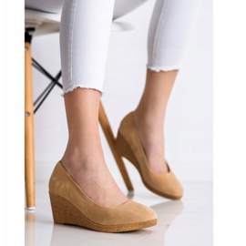 Goodin Light Wedge Pumps beige 2