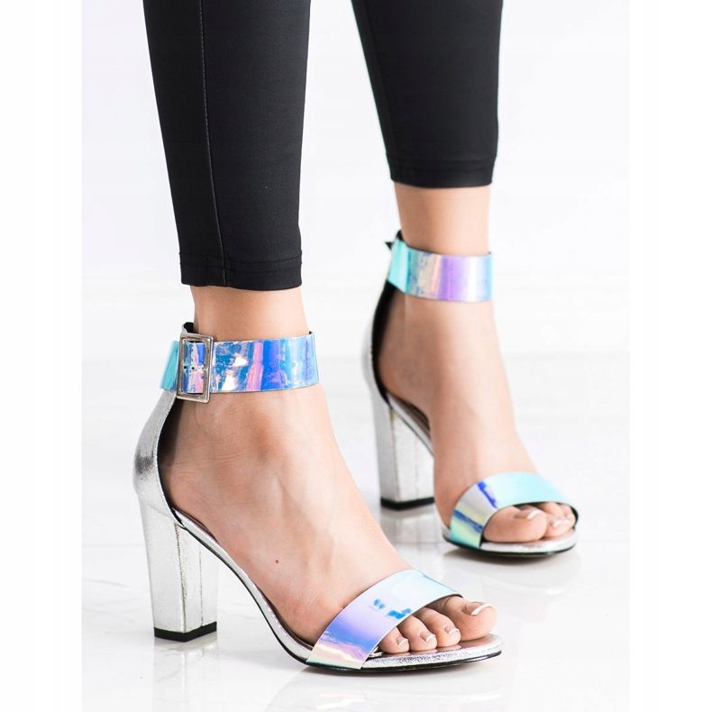 Goodin Sandals On A Bar With Holo Effect silver 1