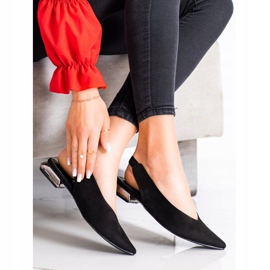 Goodin Black Slip-On Pumps 2