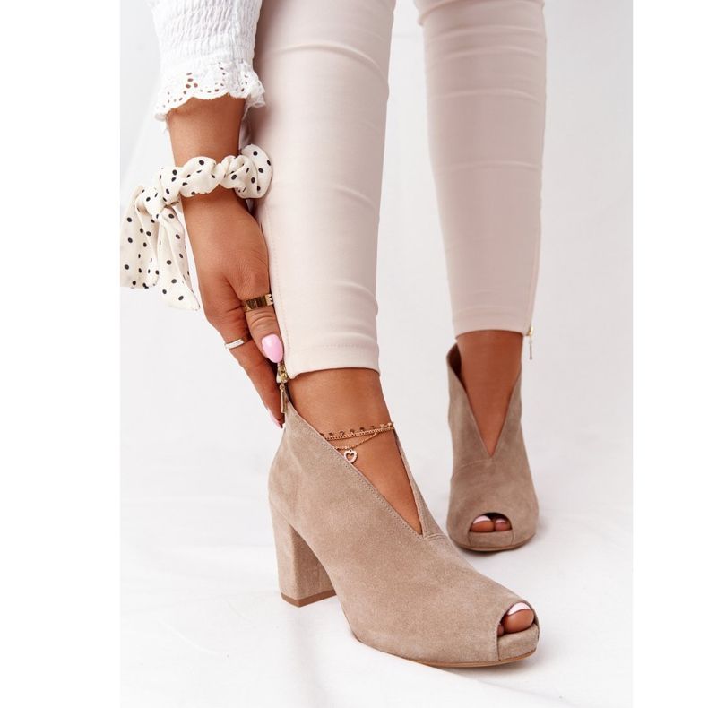 Suede Booties On A Post With A Cut Exquisite 1243 Beige 2