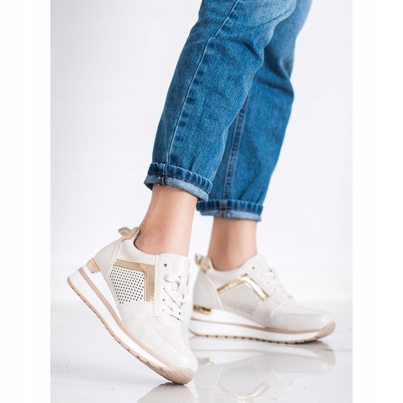 SHELOVET Stylish Sneakers With Glitter beige 1 SHELOVET Stylish Sneakers With Glitter beige 1