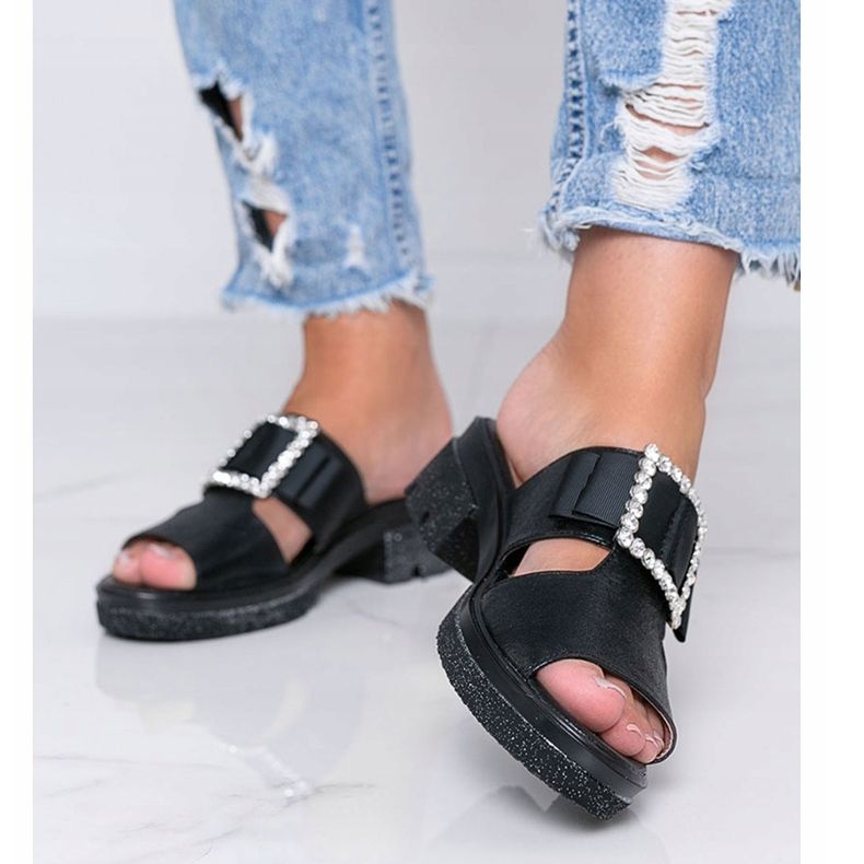 Black shiny slippers with Lizzy buckle 1