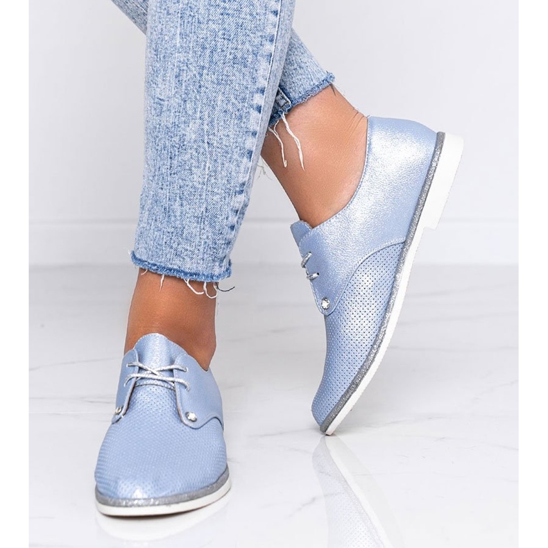 Blue shiny openwork Grand Street shoes 1