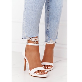 PG1 Elegant Sandals On A White Glamor Heel 2