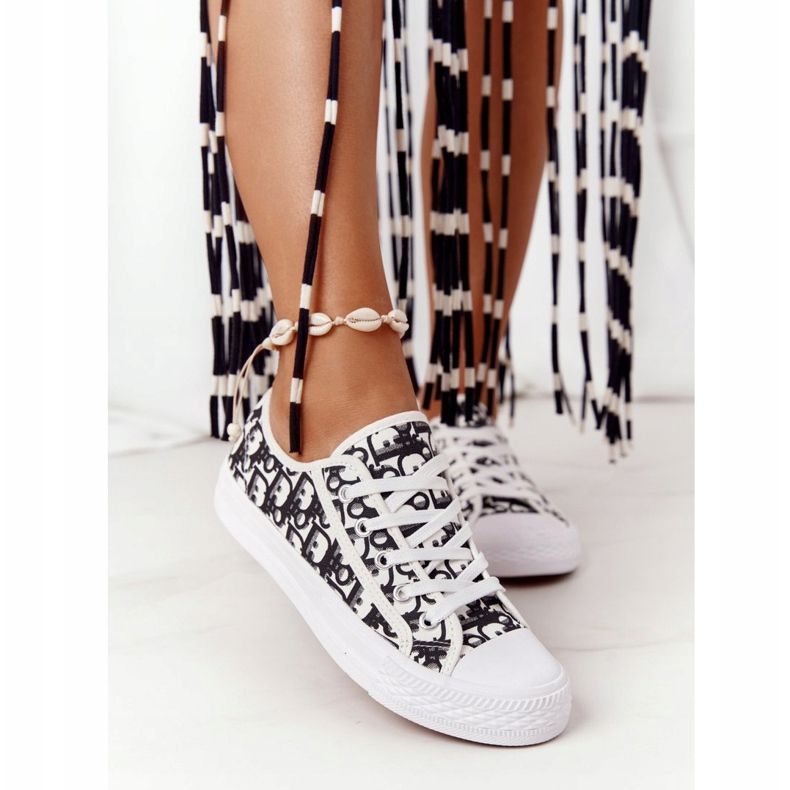 PS1 Women's Logged Sneakers White and Black Day Off 2