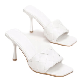 Vices CIC-5-71-white 1