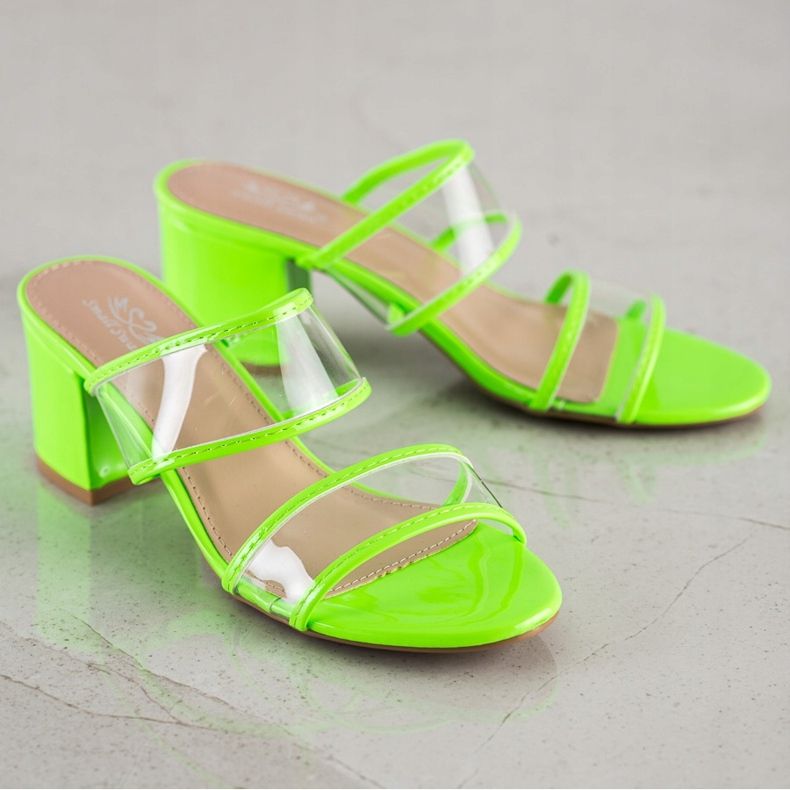 Small Swan Slippers With Transparent Strips green 1