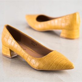 Sweet Shoes Classic Pumps On Low Heels yellow 1