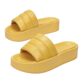 Vices 2256-49-yellow 1