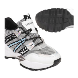 Vices FY-76-38-black white 1