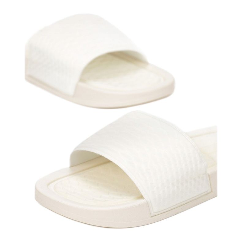 Vices 55-112-71-white 1