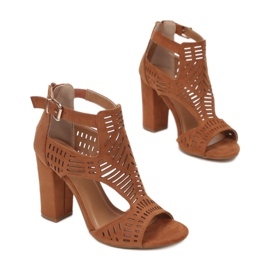 Vices M544-SS21-68-camel brown 1