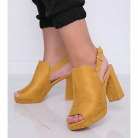 Mustard sandals on the Pimp post yellow 1