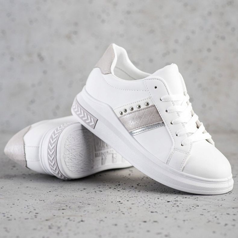 SHELOVET White Sneakers 1