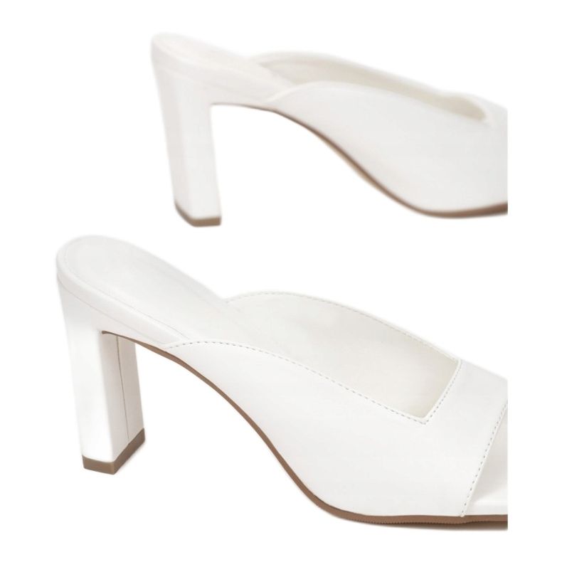 Vices 0724-6-71-white 1