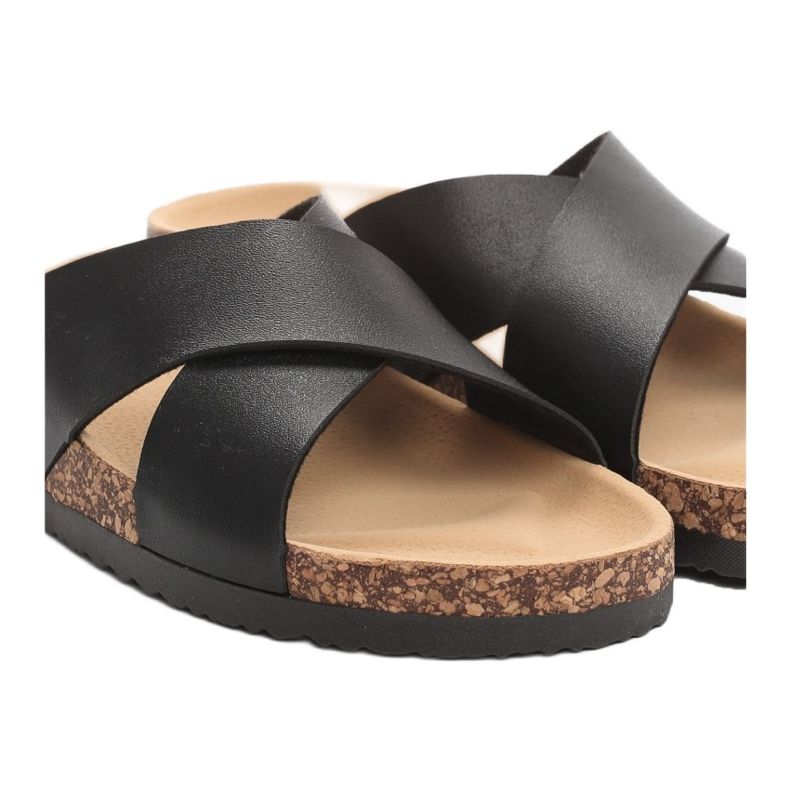 Vices 2004-38-black 1