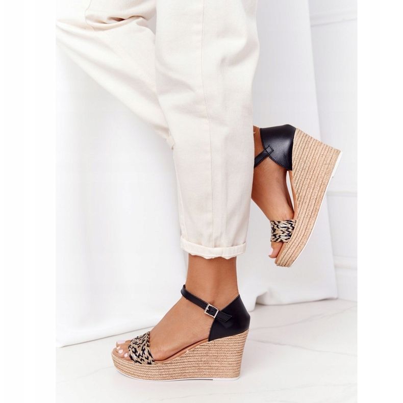 Leather Wedge Sandals Maciejka L4869-01 Black 2