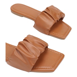 Vices LDAY-F25-68-camel brown 1