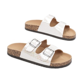 Vices CM-2077-71-white 1