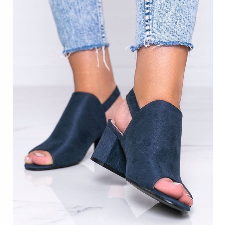Navy blue sandals on a post with a Blubbery upper 1