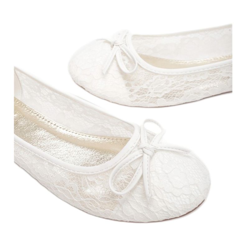 Vices 1902-21-71-white 1