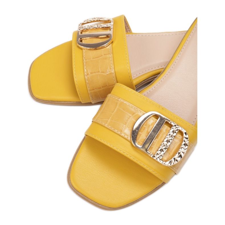 Vices 12C-49-yellow 1