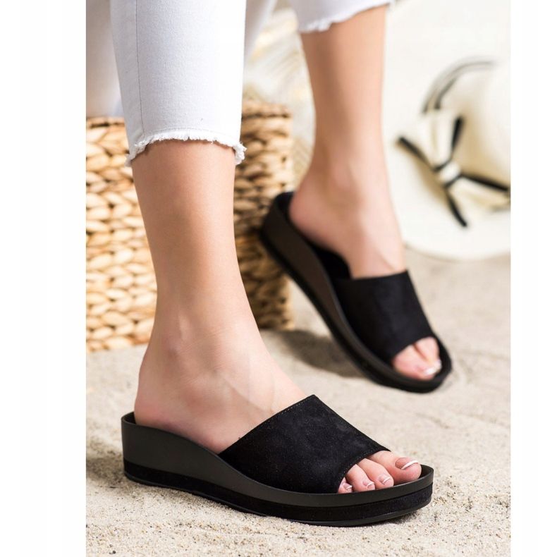Casual VINCEZA slippers black 1