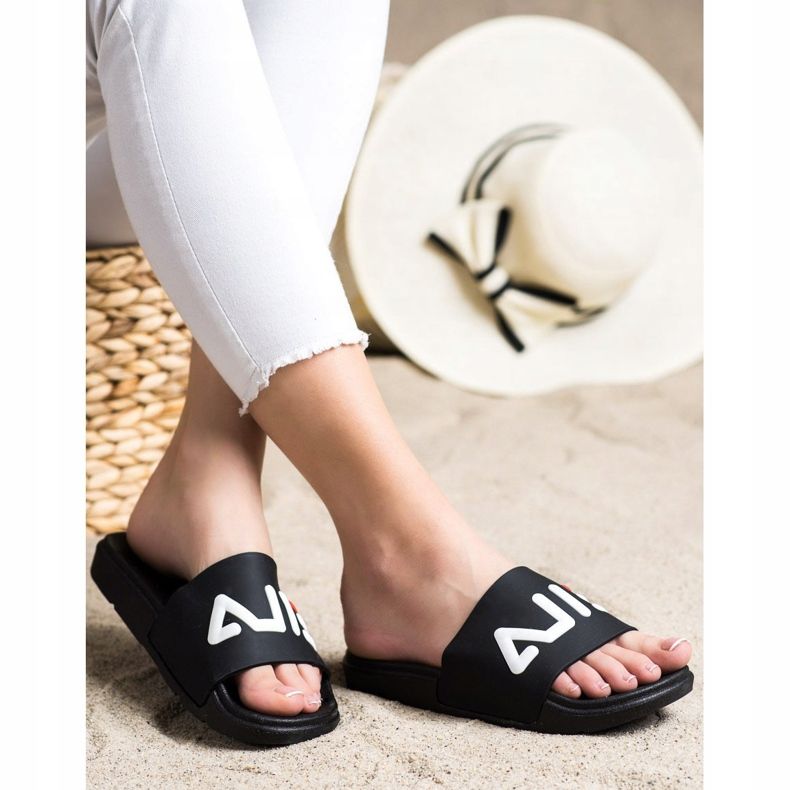SHELOVET Comfortable flip-flops black 2