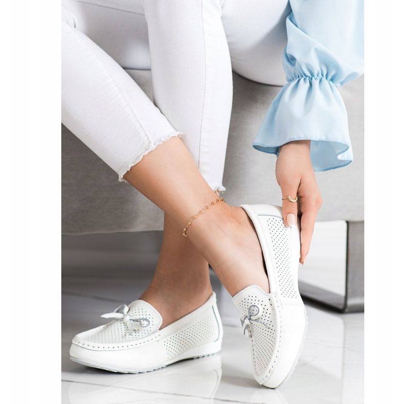 Goodin Leather Shoes With A Bow white 1