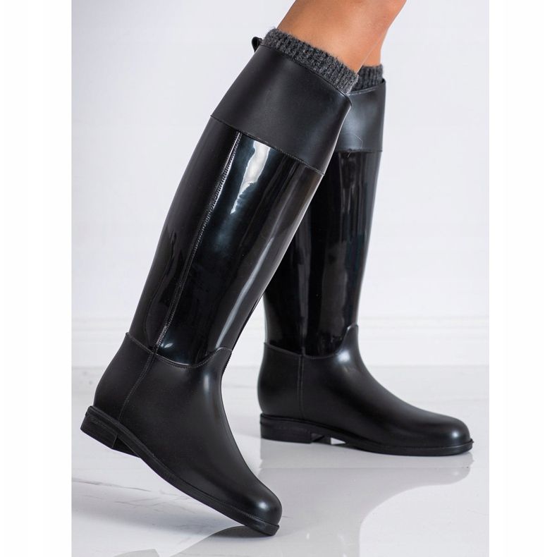 New Age Stylish black galoshes 2 New Age Stylish black galoshes 2