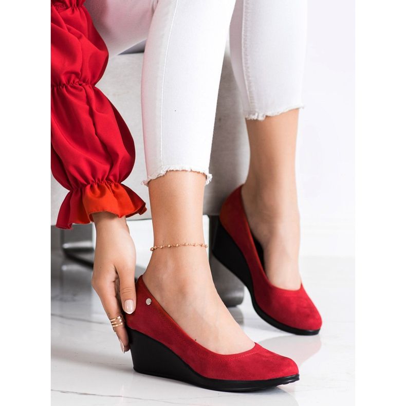 Goodin Red Pumps On A Wedge 1