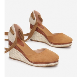 Vices LADY-FL33-68-camel brown 1