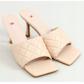 Quilted beige T367P Beige slippers 1