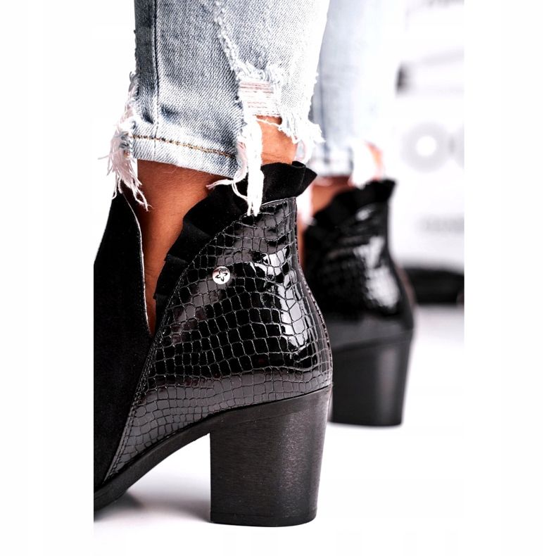 Women's Boots On Heel, Leather Spring Maciejka Black 04833-01 1