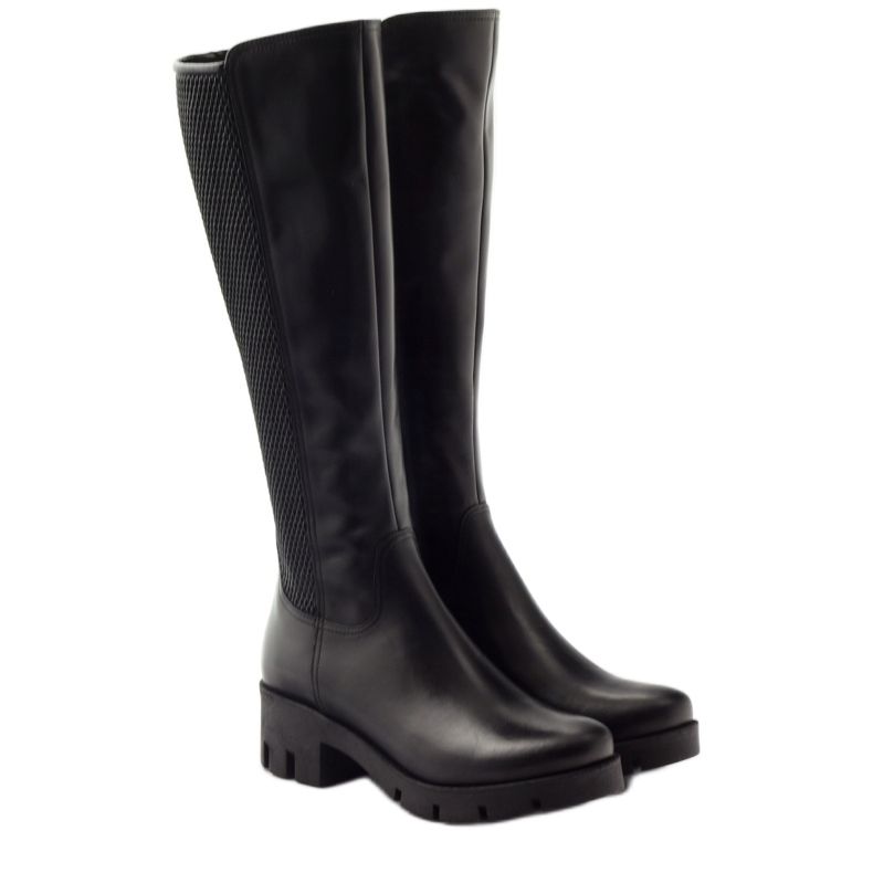 Black boots. Hit of the fashion Arka 2938 5