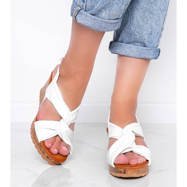 White sandals on a wedge heel Buenos Aires 1