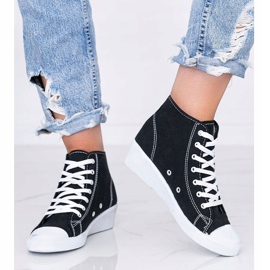 Black ankle-high sneakers on the Marine wedge 1