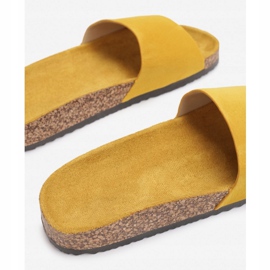 Vices GJ-6-49-yellow 1