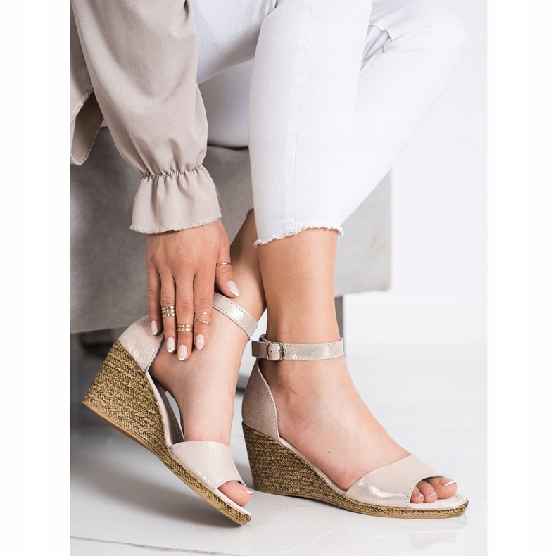 Filippo Golden Wedge Pumps 2