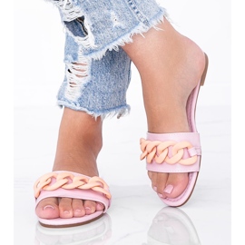 Pink slippers with a Colorado chain 1