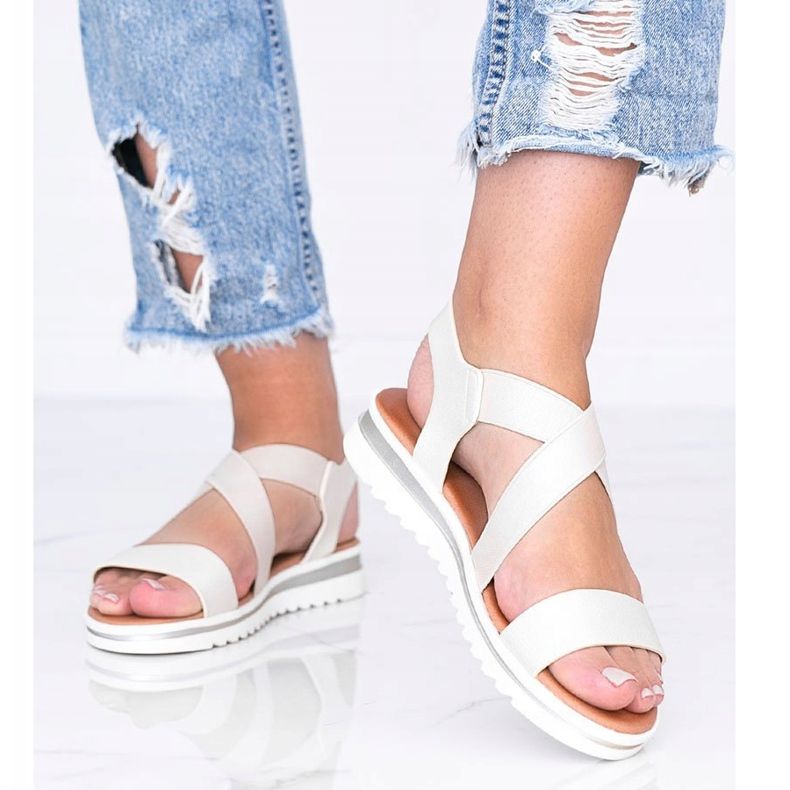 Beige sandals with a thick Irony sole 1