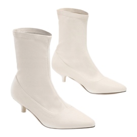 Vices 1452-41 White 1