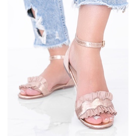 Beige sandals with a frill Bora 1