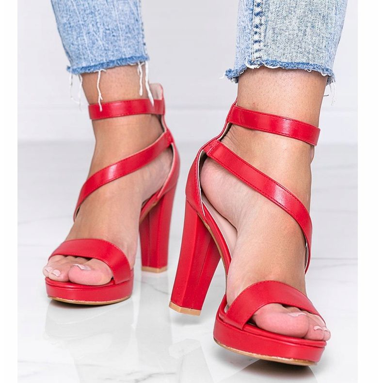 Red sandals on the Got You platform 1