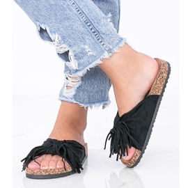 Black sandals on the Crys cork sole 1