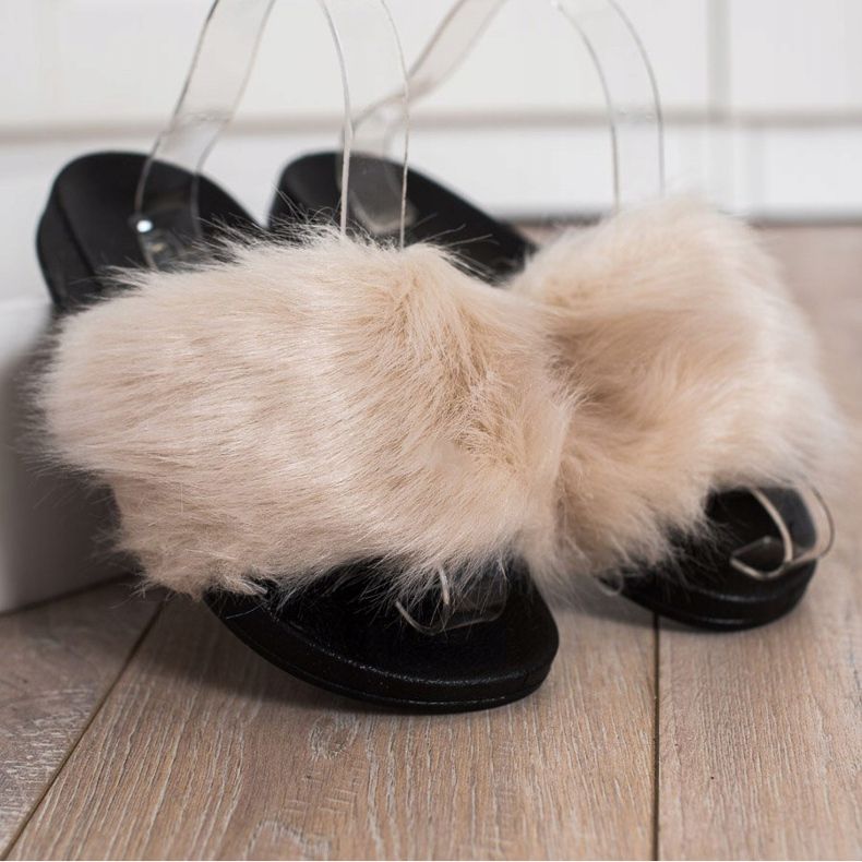 Evento Slippers With Fur beige 2