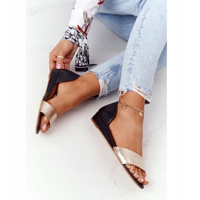 Leather Sandals Maciejka 1971-46 Black and Gold 1 Leather Sandals Maciejka 1971-46 Black and Gold 1