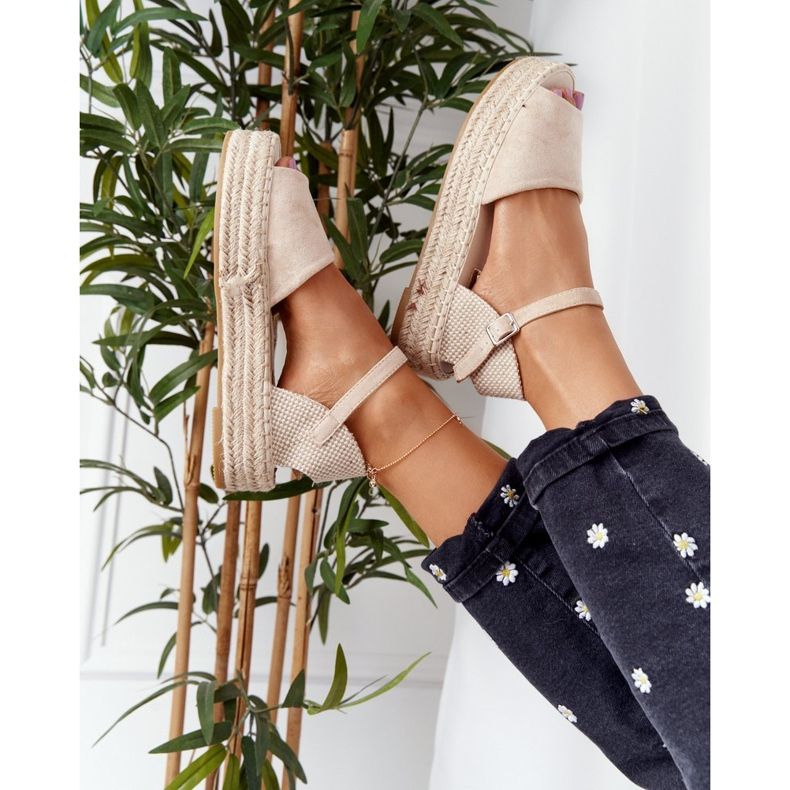 Beige Megara sandals on the plaited platform 1