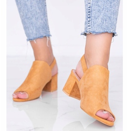 Camel sandals on a post with a Blubbery upper brown 1