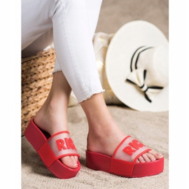 Small Swan Rich Platform Slippers red 2